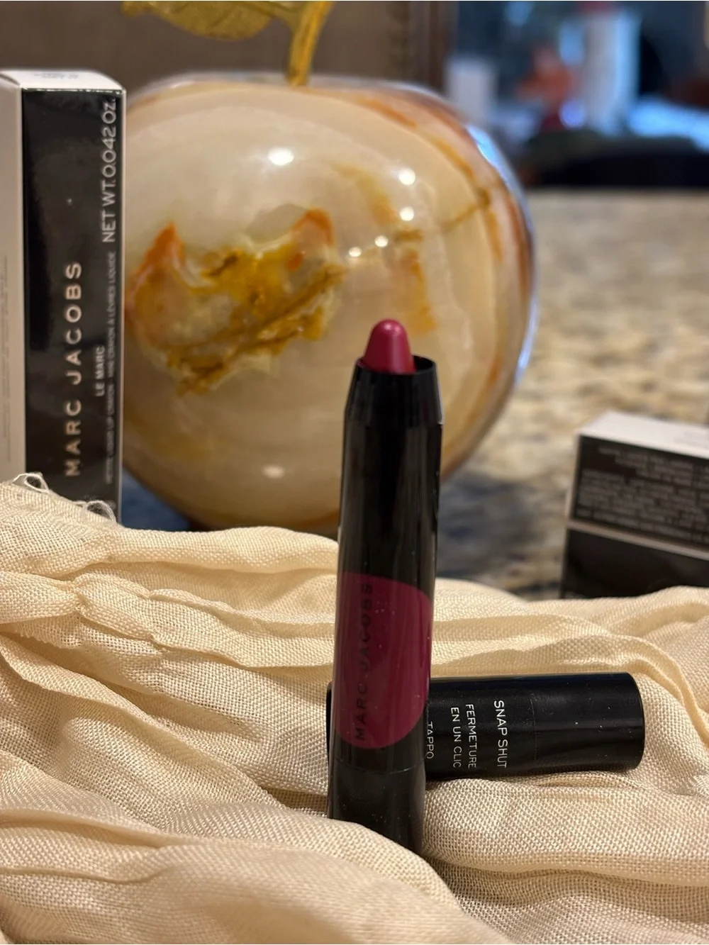 Marc Jacobs, Plum-N-Get it Lip Crayon .042 oz NEW IN BOX‎